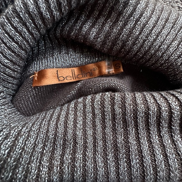 Long sleeve turtleneck - Picture 3 of 3